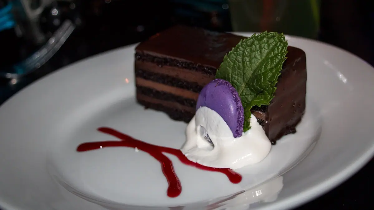 Bakery bakes
